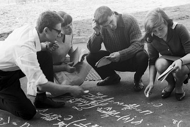 О стройотрядах, первом заработке и студенческой свадьбе